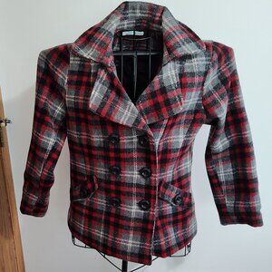 Maurices plaid pea coat with detachable hood, Excellent used condition, size M